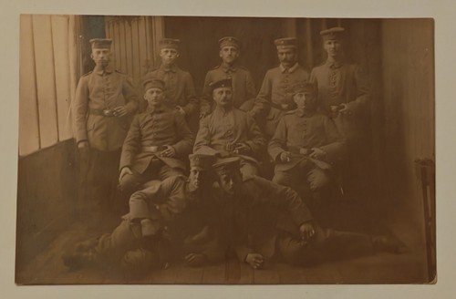 Photo postcard soldiers group
