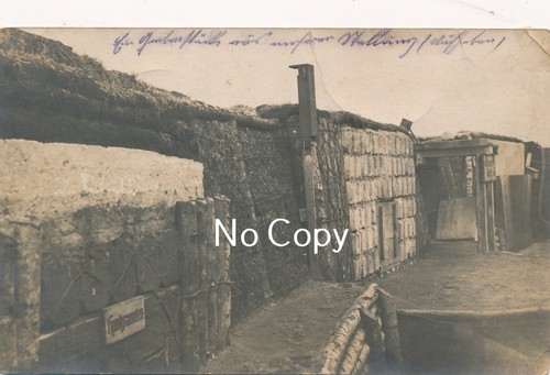Photo field post - post, trenches