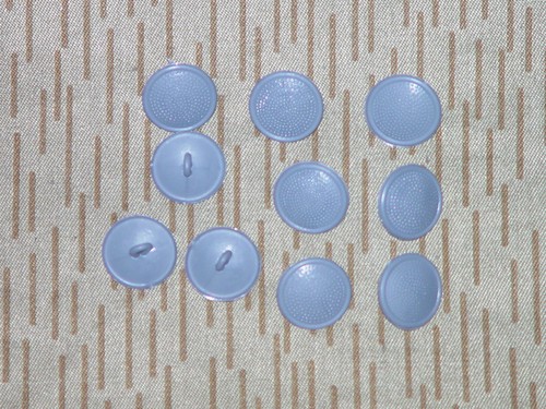 Gdr nva uniform button - gdr,